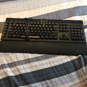 Selling a CORSAIR K55 RGB Gaming Keyboard